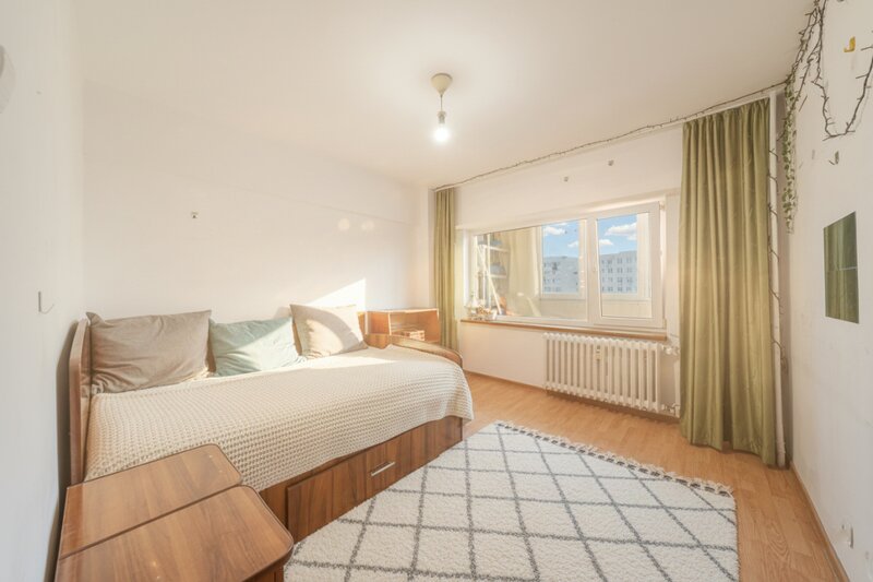 Colentina nr. 2, credit ipotecar, decomandat, 72 mp, mobilat si utilat.