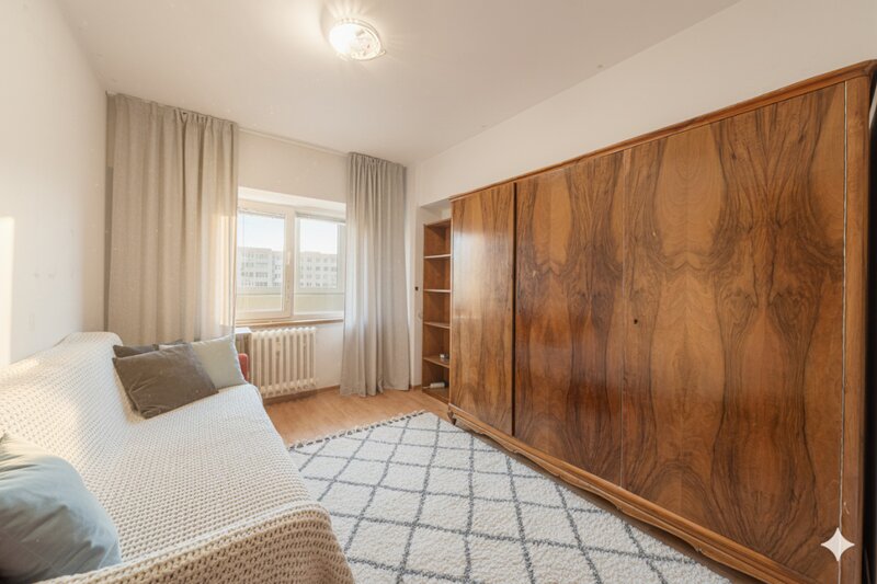 Colentina nr. 2, credit ipotecar, decomandat, 72 mp, mobilat si utilat.